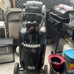 Husky 30-gallon vertical portable air compressor