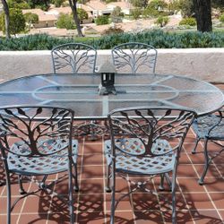 Patio Furniture Table with 6 Chairs