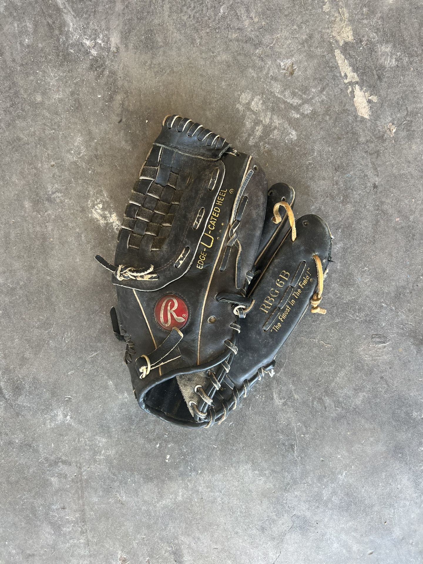 Rowlings Baseball glove 