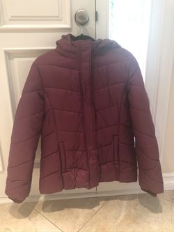 Faded Glory women s hooded puffer jacket coat. size large 12 14. shell 100 nylon. lining filler 100 polyester. for Sale in Fountain Valley CA OfferUp