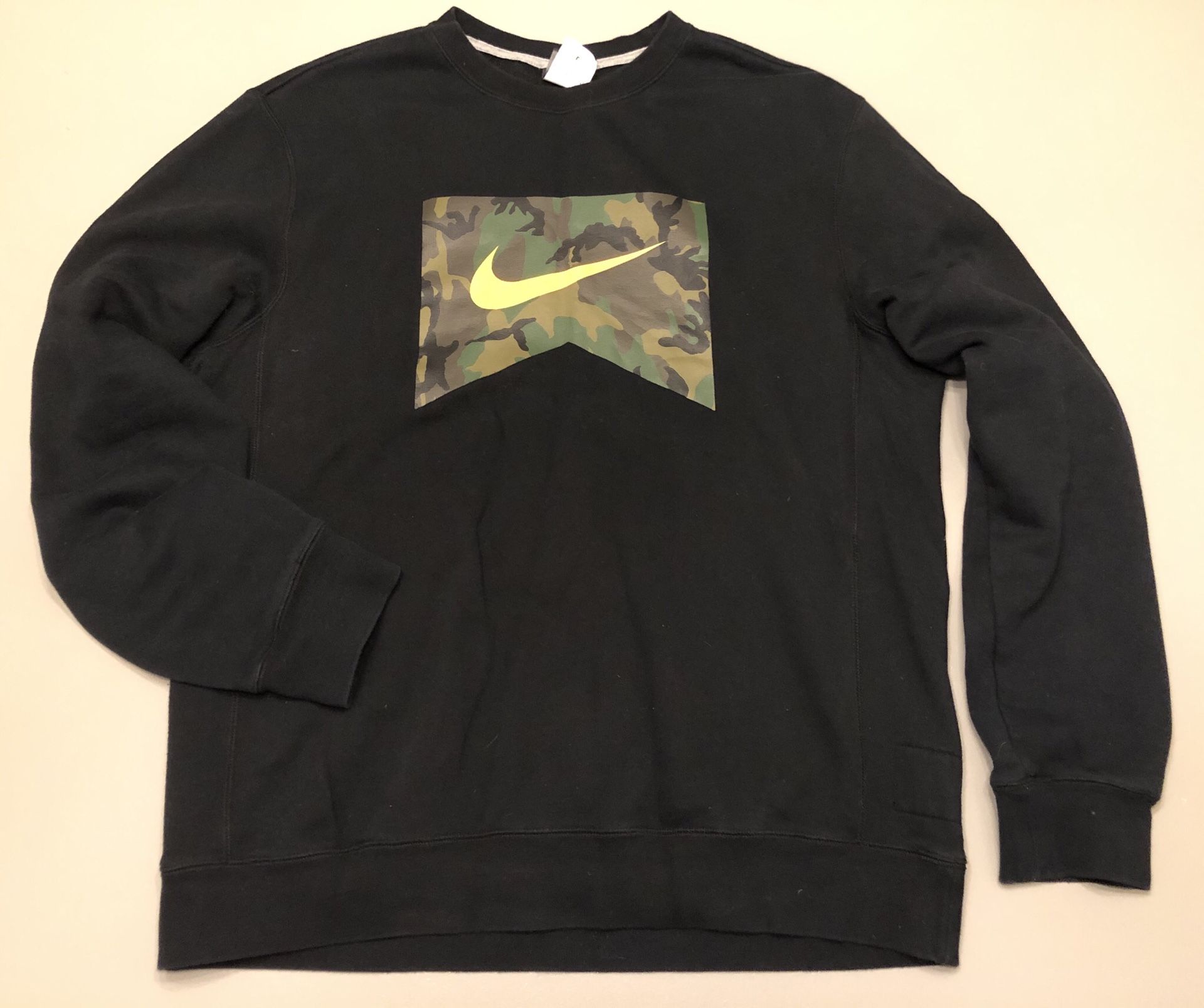 Nike Crew Neck Sweatshirt Woodland Camo Graphic Shirt