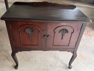 Vintage Queen Anne Style Accent Cabinet Buffet for Restoration