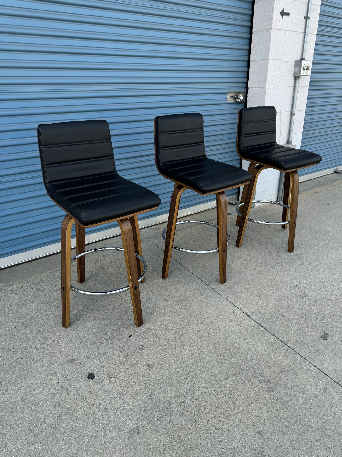 Bar Stools Set Of 3