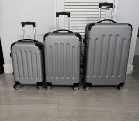Luggage Set Brand New 3 Pcs Only 100$