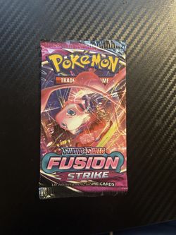 Fusion Strike Booster Pack 