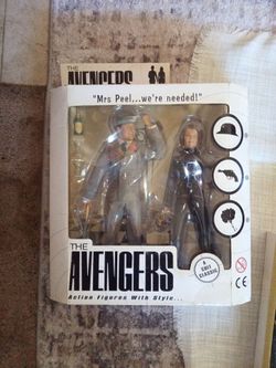 The Avengers TV Show 12" Action Figure Set John Steed & Emma Peel (Product Enterprise, 2002) - Sealed/Great ConditionBrand: Product Enterprise LtdScal