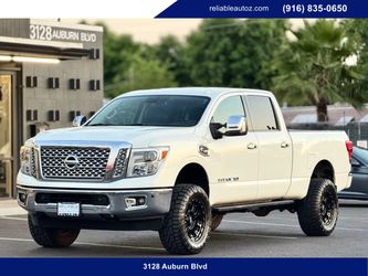 2017 Nissan TITAN XD Crew Cab