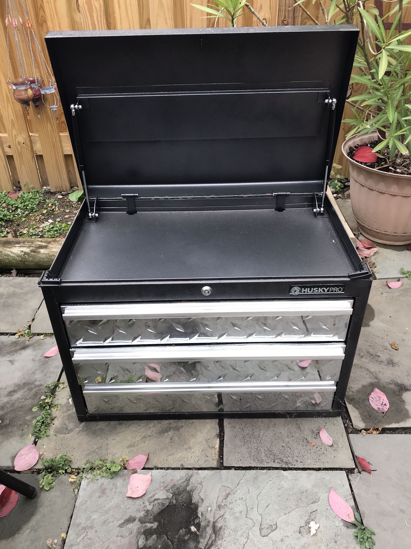HuskyPro portable and lockable tool chest.