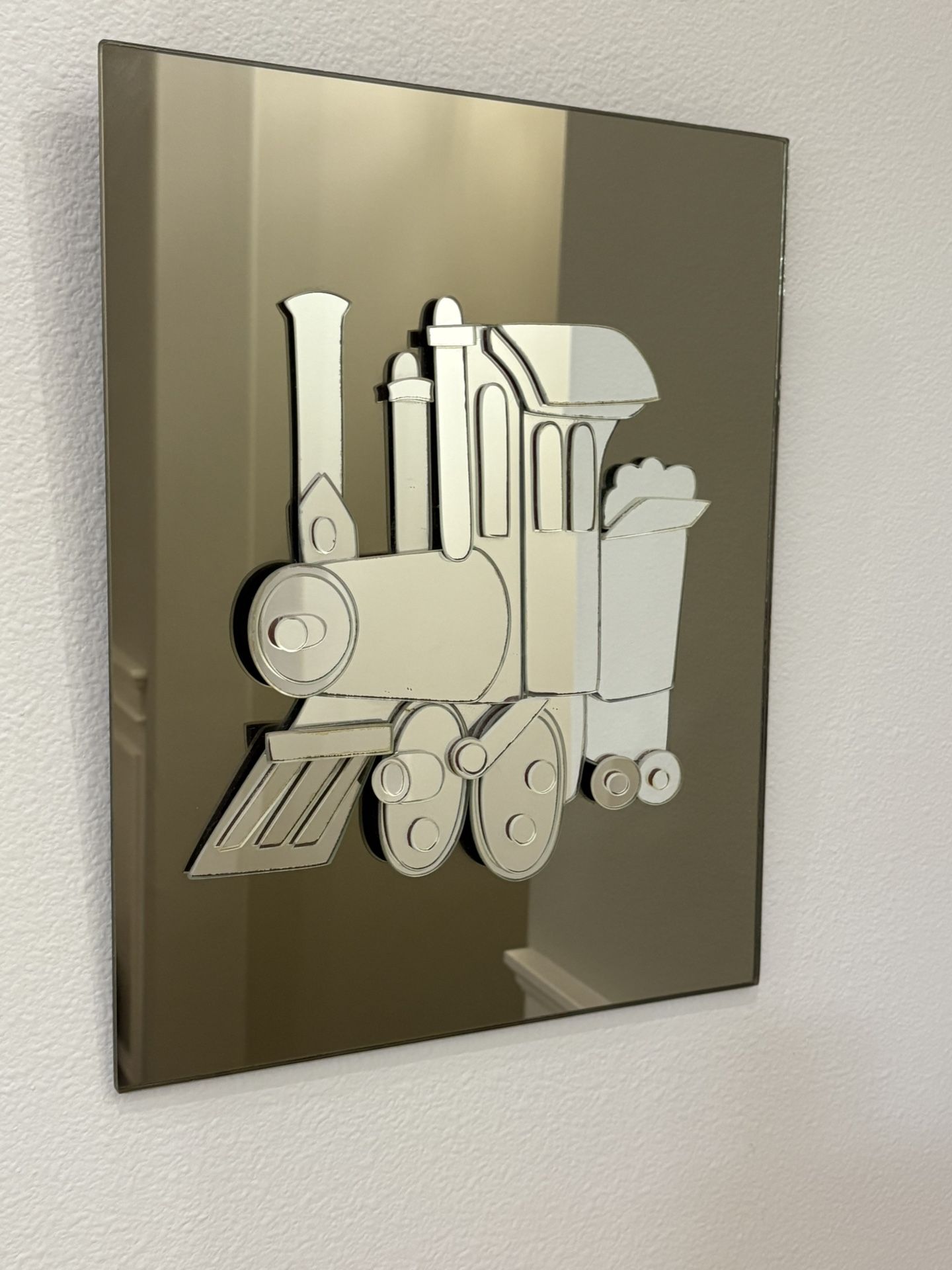 Unique Train Mirror Decor 