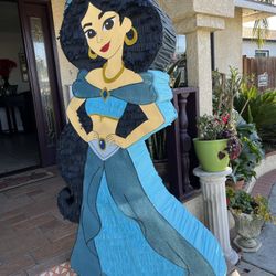 Jasmine Pinata  60 “ Tall  , is Big  Can Be Use For Decoration 