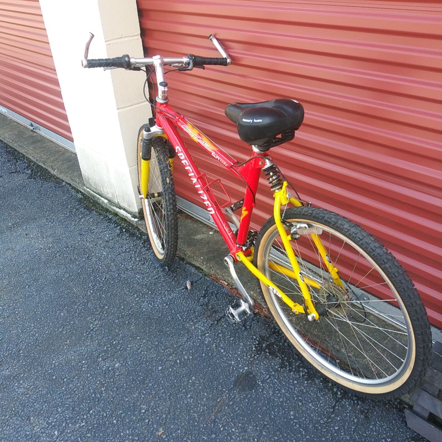 Specialized Mountain Bike For Sale. 