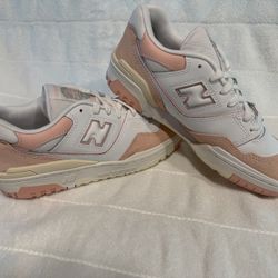 NEW BALANCE 550 - US KIDS SIZE 7 - WHITE WITH PINK HAZE