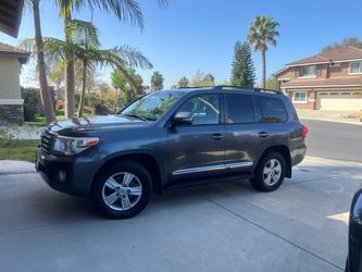 2014 Toyota Land Cruiser
