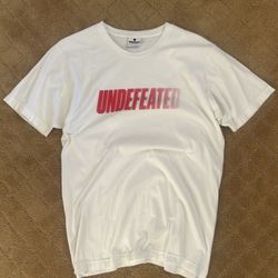 Undefeated Dash Logo Tee