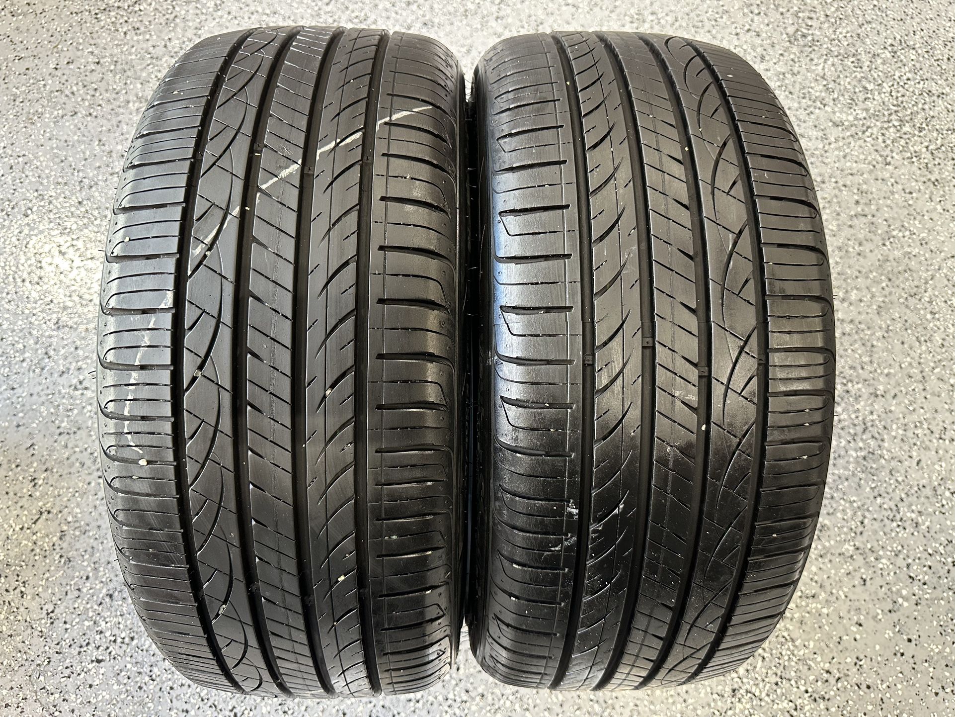 Tires 225/40R18 Hankook