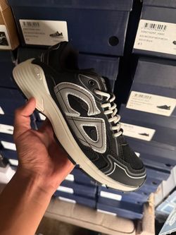 Dior B30