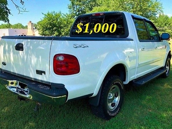 🟢💲1,OOO I m selling URGENTLY this Beautiful💚2OO2 Ford F15O nice Family truck XLT Super Crew Cab 4-Door Runs and drives very smoothly💪🟢