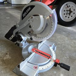 miter saw very good condition