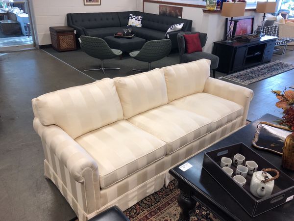 Off-White Classic Sofa for Sale in Tacoma, WA - OfferUp