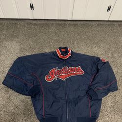 Vintage Cleveland Indians MLB Puffer Jacket Size Large 