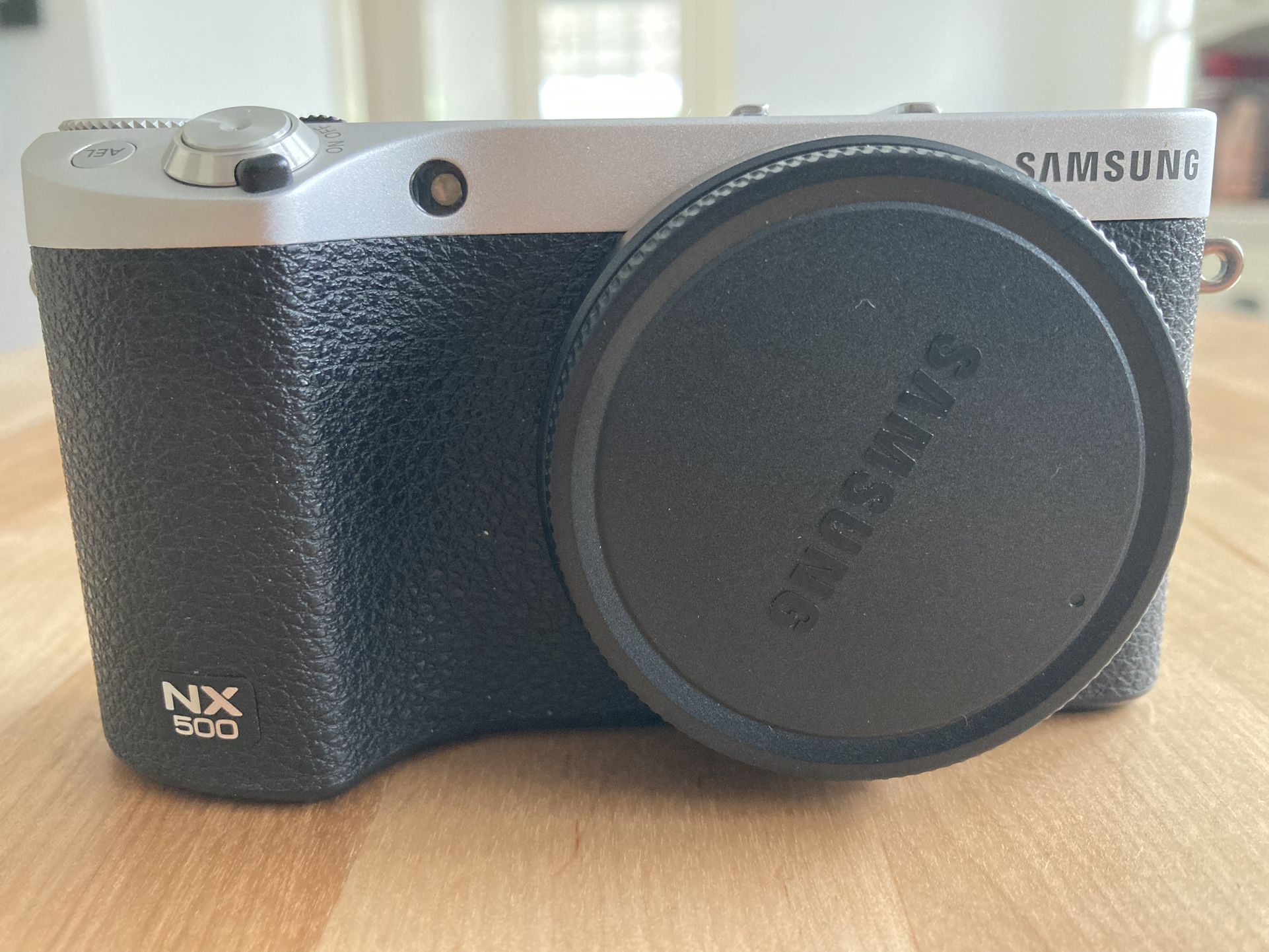 Samsung NX500 Body w/ Batteries, Charger & 32GB Card 