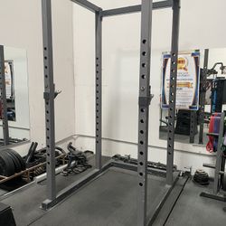 Power Cage Squat Rack