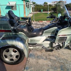 1999 honda gold wind