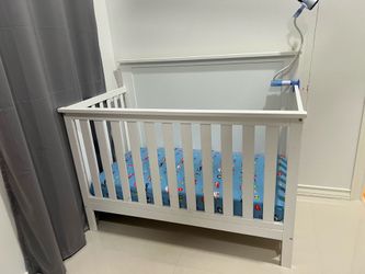 Crib with mattress