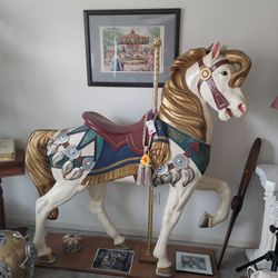 Carousel horse stander type Approx 64" tall ,Resin, In absolutely Beautiful cond, custom painted