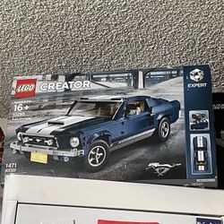 Lego Mustang Expert Build 
