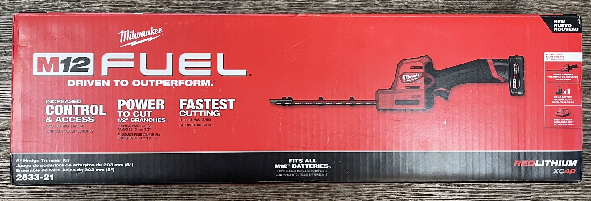 Milwaukee M12 Hedge Trimmer Kit