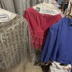 Women’s Vintage Clothes 