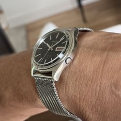 Vintage Seiko Automatic Watch In Perfect Condition New Bracelet Beautiful Watch!