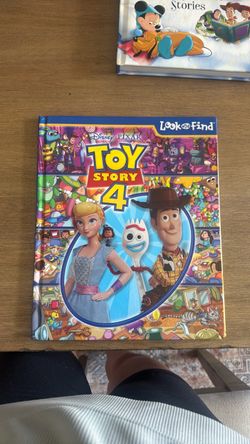 Toy Story look  and find book NEW