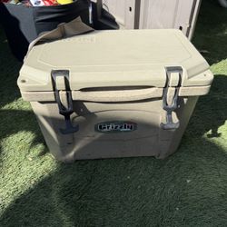 grizzly Coolers 