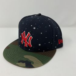 2014 New Era 59FIFTY Americana Mash Collection New York Yankees Hat 7 3/8 Glow in the dark.  -