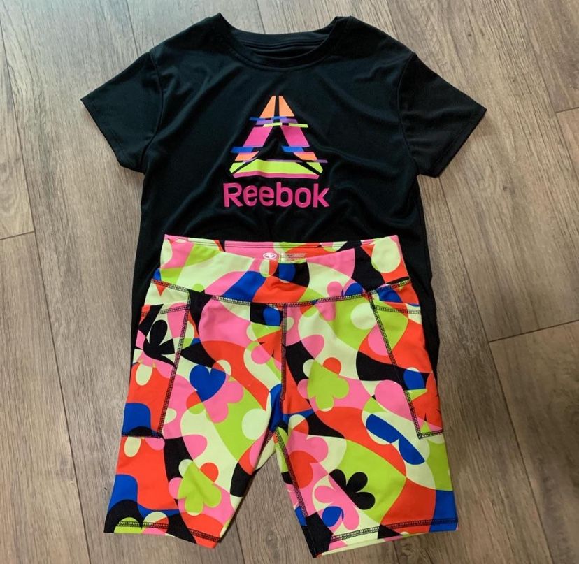 Girls Reebok Shirt&Shorts Combo