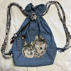 Wolf Design Drawstring Pouch Bag