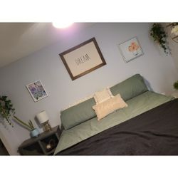 Cali King Bed- $300