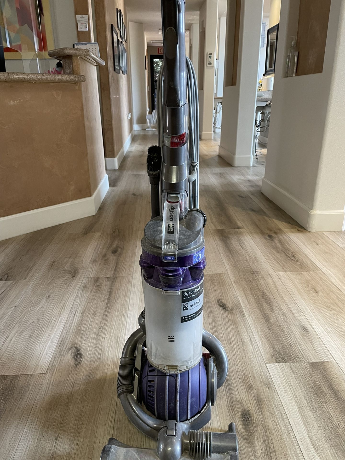 Dyson Dc25 Vacuum 