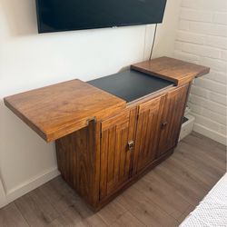 Drexel Mid Century Modern Pecan Walnut Buffet Bar Sideboard cabinet