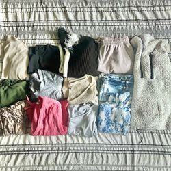 Size large women’s bundle