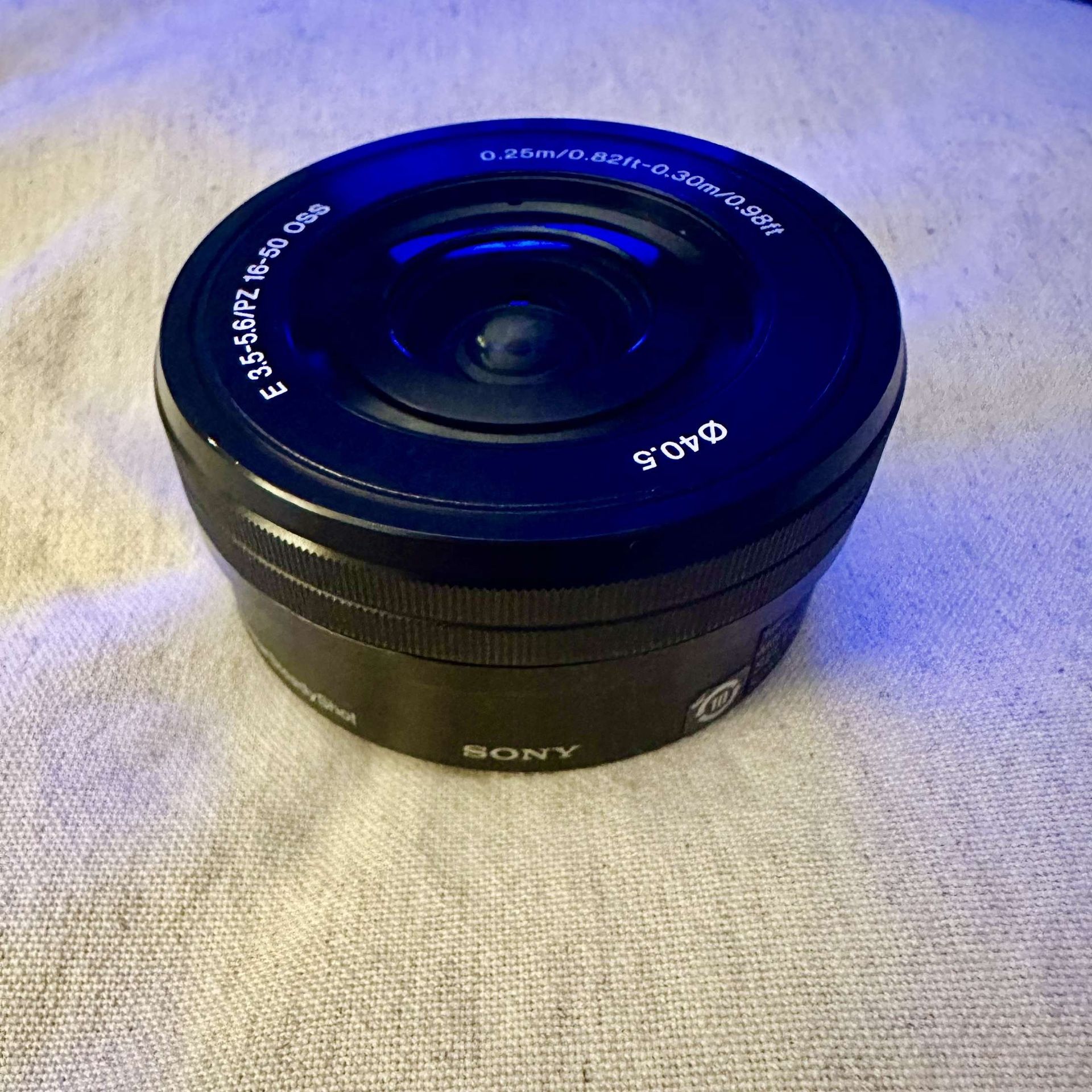 Sony - 16-50mm f/3.5-5.6 Retractable Zoom Lens for Most NEX E-Mount Cameras