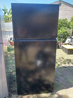 Hiense refrigerator