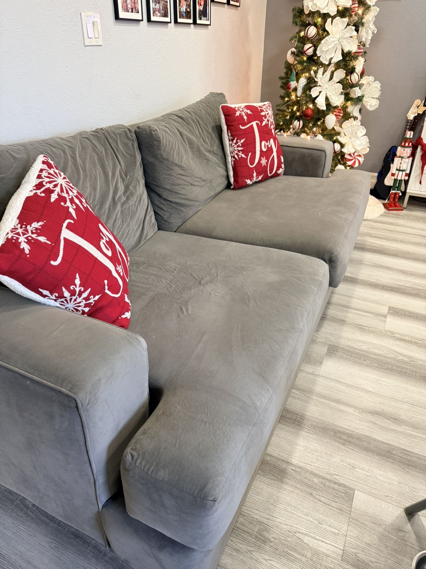 Oversized Comfy Living Space Couch Set Of 2 GREAT CONDITION