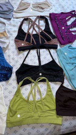 Lululemon sizes 4-6-8 for women’s $19.99 each cada uno