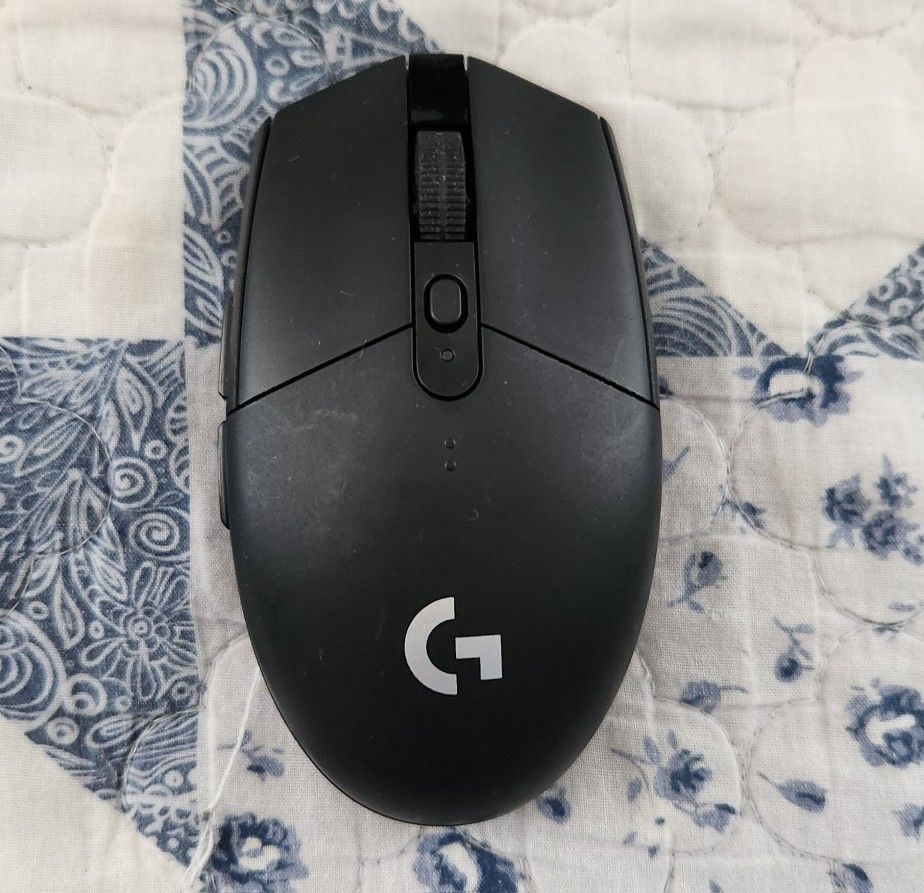 Logitech G305 Wireless Mouse