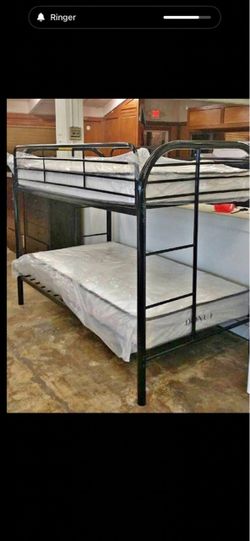 New twin/Twin + mattress