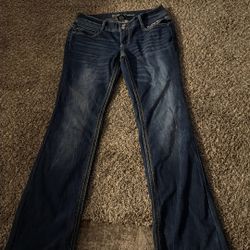 Ariya Jeans 