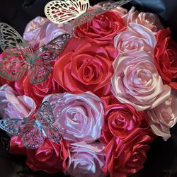 Flowers Made Out Of Ribbon 